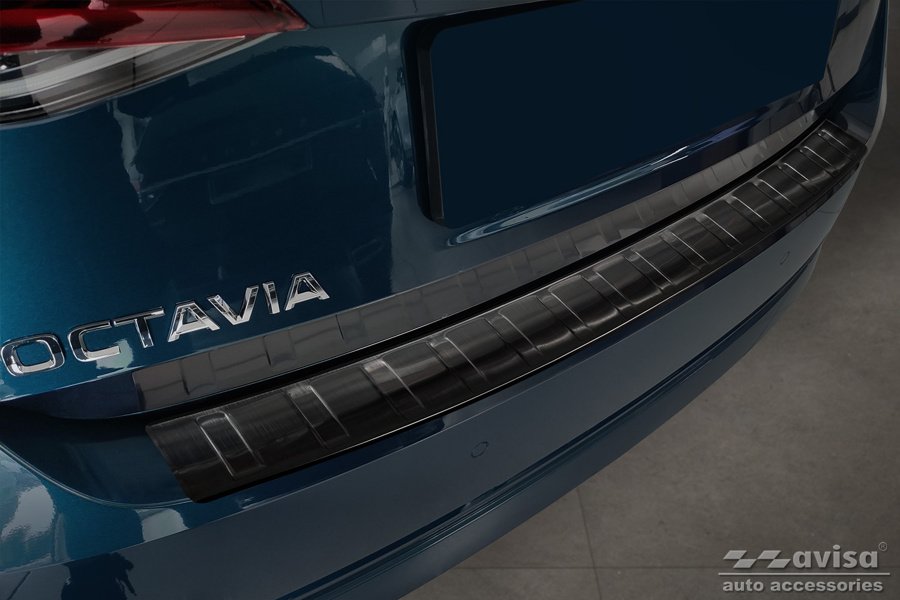 Lastskydd Rostfri Borstad Metall Svart Skoda Octavia IV Liftback 2019->