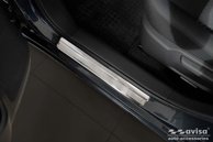 Instegslister i Borstad Stål Nissan Micra V 2016->