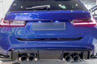 Dekorlist baklucka BMW 3-serie G21 Touring LCI 2022– Blank Svart