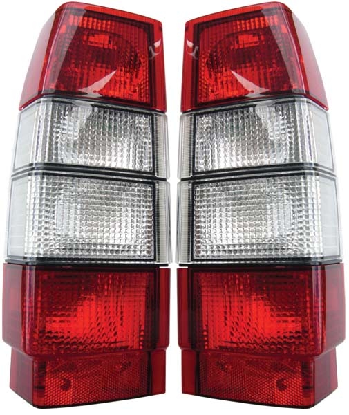 Guide: Vit/R&ouml;da Bakljus till Volvo 745 & 945 &ndash; Det h&auml;r passar din modell