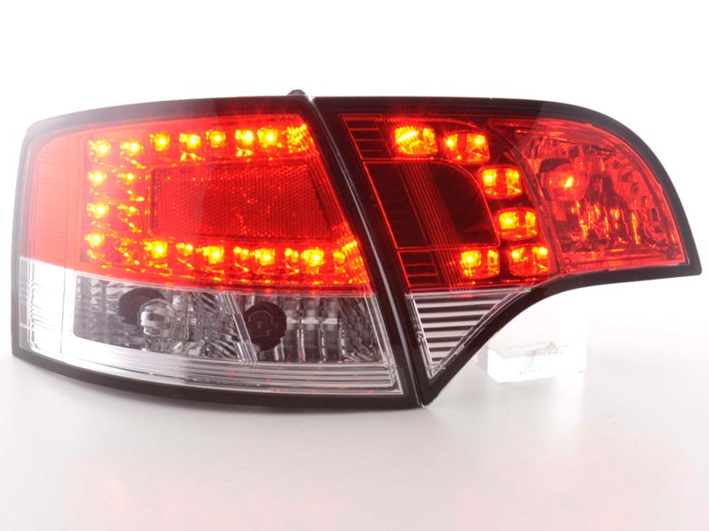 Baklampor LED Röd/Klarglas Audi A4 (B7/8E) Avant 2004-2008