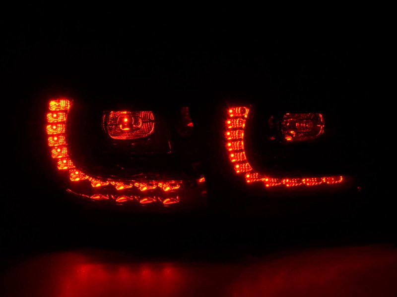 Baklampor LED Smoke/Röd VW Golf MK6 2008-2013